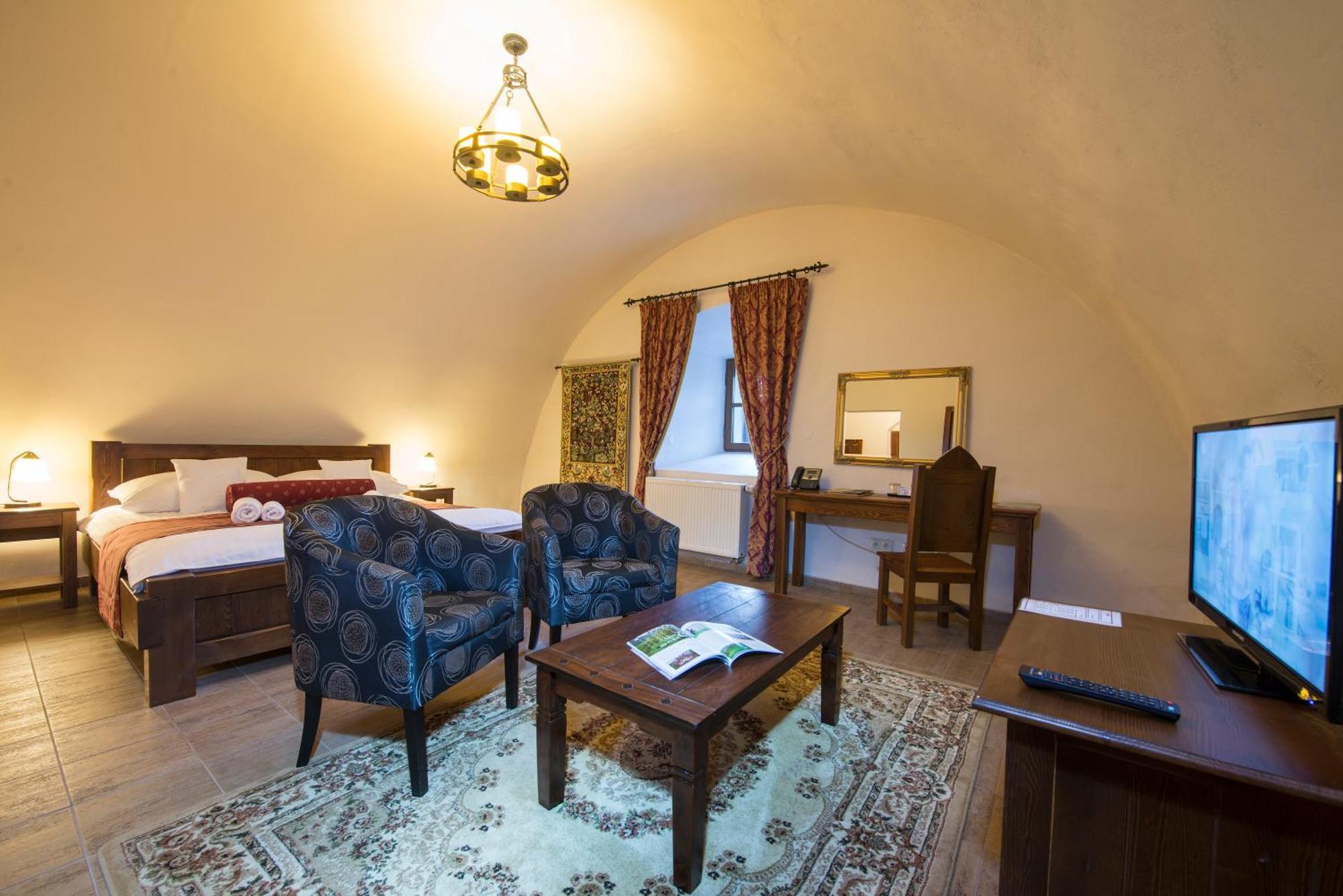 Hotel Grand Viglas Zvolen Luaran gambar